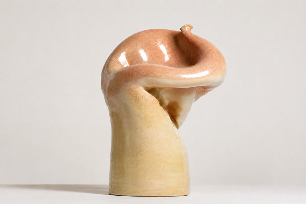 El Pensador, escultura cerámica contemporánea de Marco Terranova en Sevilla